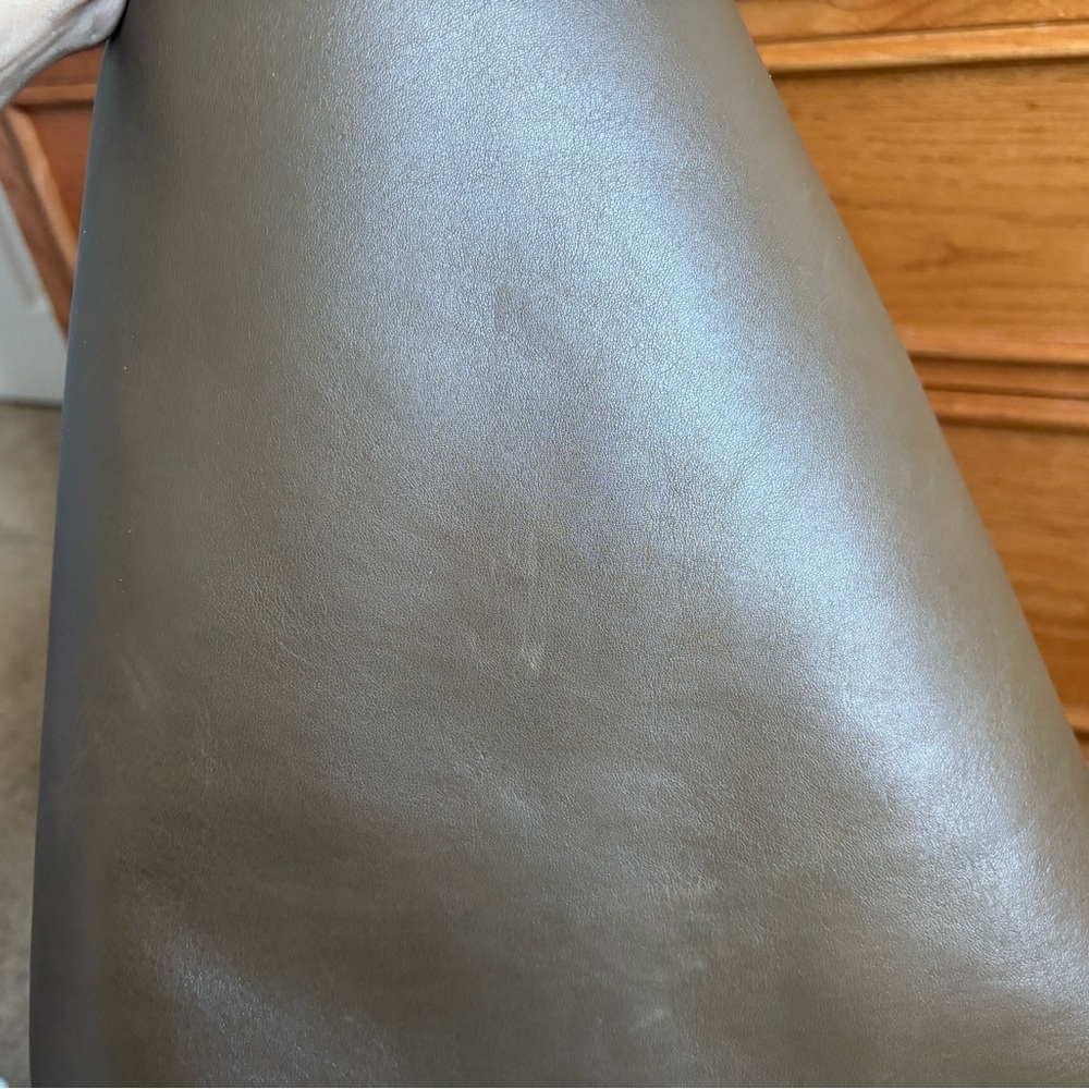 Madewell aged olive XL bucket tote - Picture 14 of 15